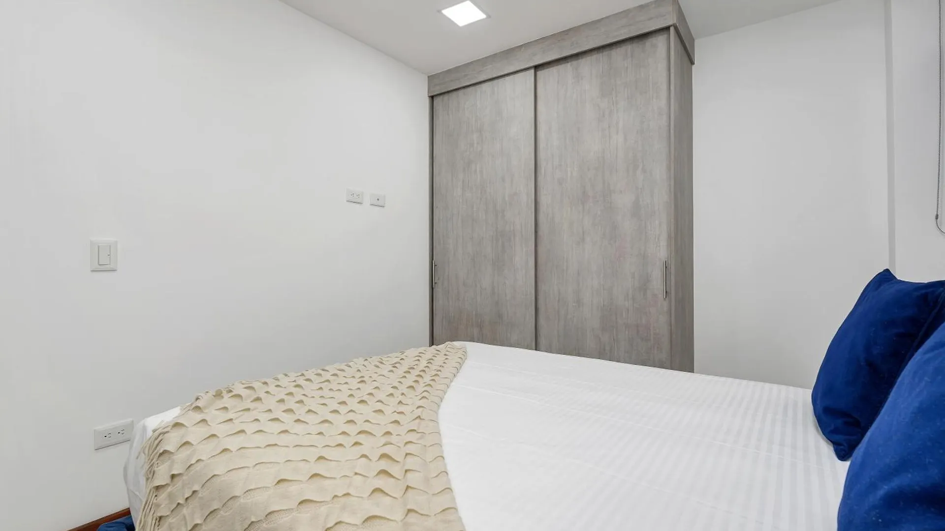 Apartamento Medellin-Cerca Al Poblado-201